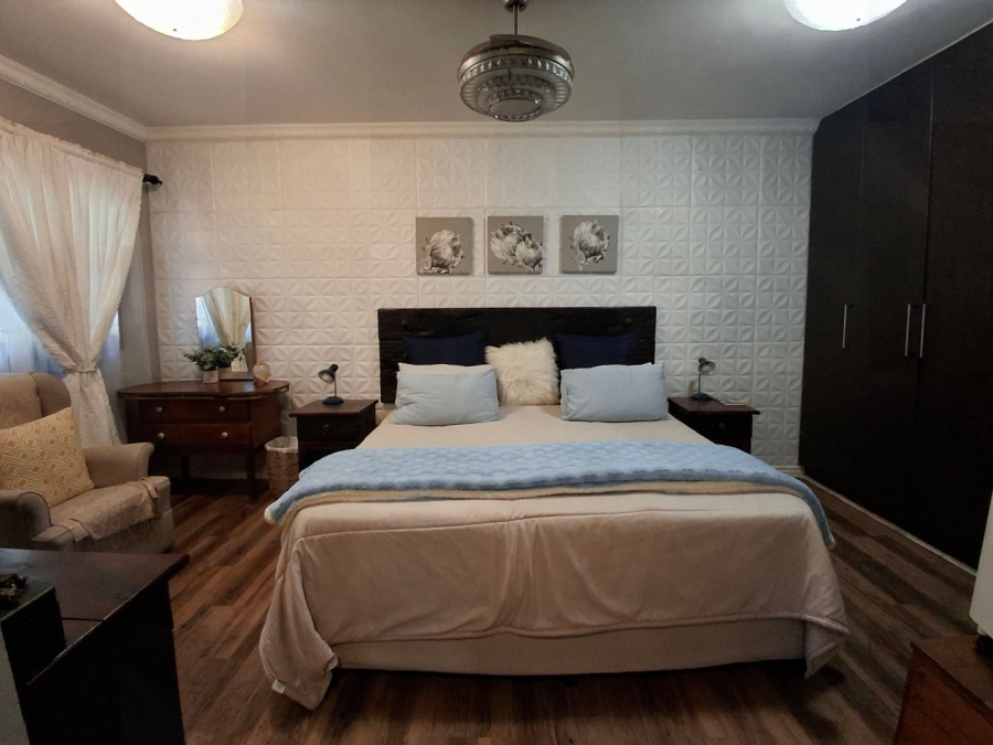  Bedroom Property for Sale in Ferreira Town Eastern Cape